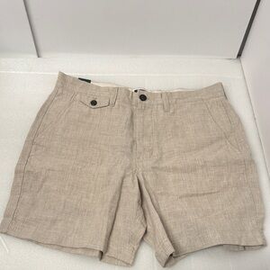NWT J. Crew Men's Beige Flat Front Linen Shorts 32 Waist 7” waist